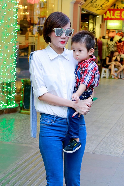 Hình ảnh tình tứ của vợ chồng Dương Yến Ngọc trước khi ly hôn
