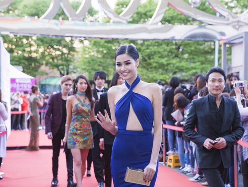 khac tiep chia se anh ngoc trinh nhan giai giua bao nghi van 6