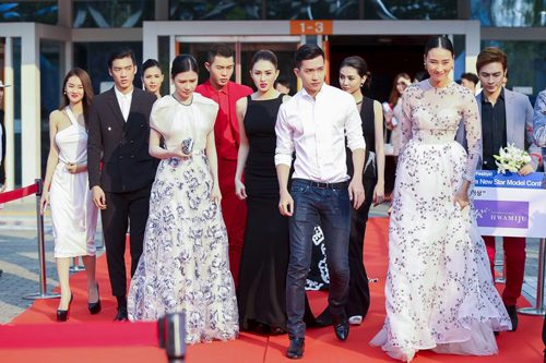 khac tiep chia se anh ngoc trinh nhan giai giua bao nghi van 8