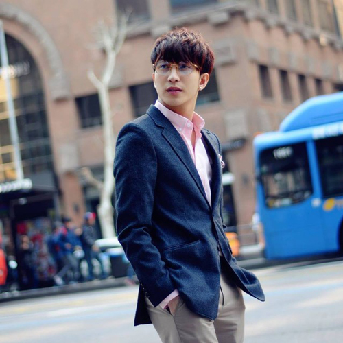 hotboy be tran sang han quoc cung ngoc trinh de lam gi 9