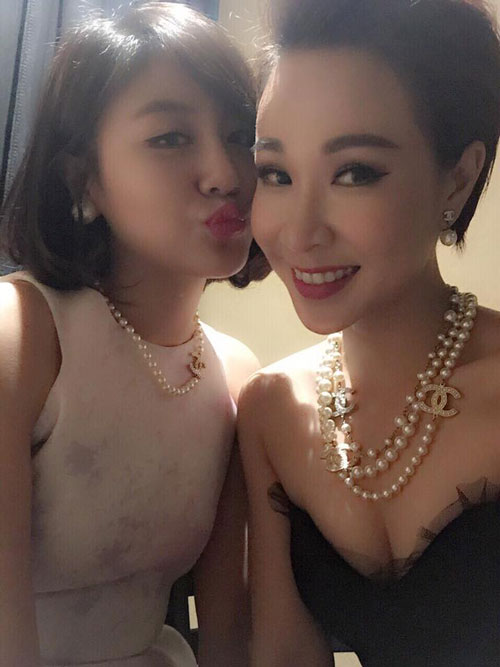Uyen Linh Van Mai Huong than thiet bat chap tin don mau thuan