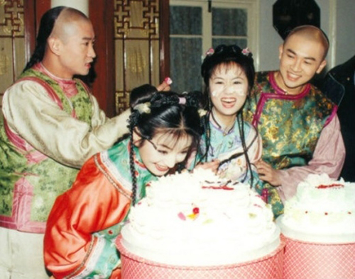 sao hoan chau cach cach va nhung chuyen hau truong khong nhu mo 5