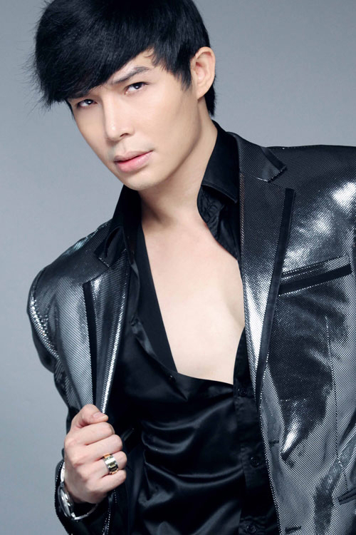 nhung sao nam viet giau co dien trai nhat nhi showbiz viet 3