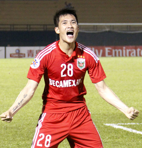 cong vinh va thuy tien 1
