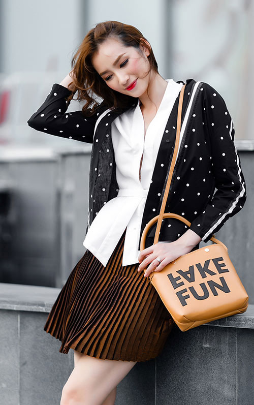 Thời trang hè đầy sức sống của Hoa hậu Trúc Diễm