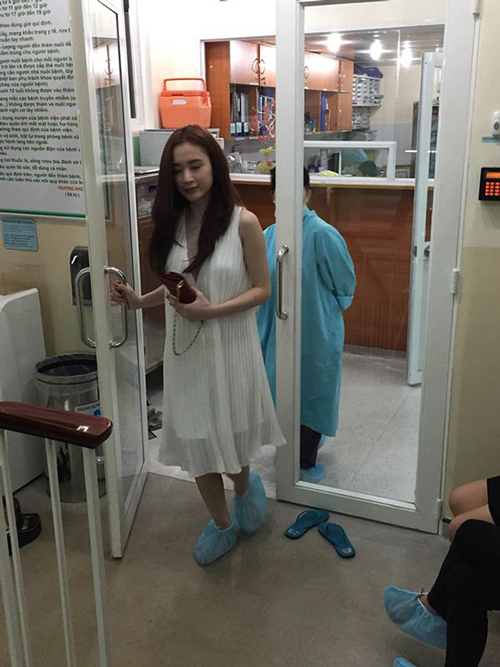 angela phuong trinh vieng duy nhan