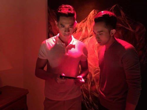 Canh nong ho vinh khoa va la quoc hung 8