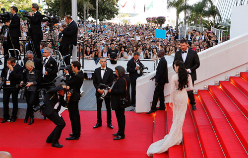 ly nha ky o cannes 1