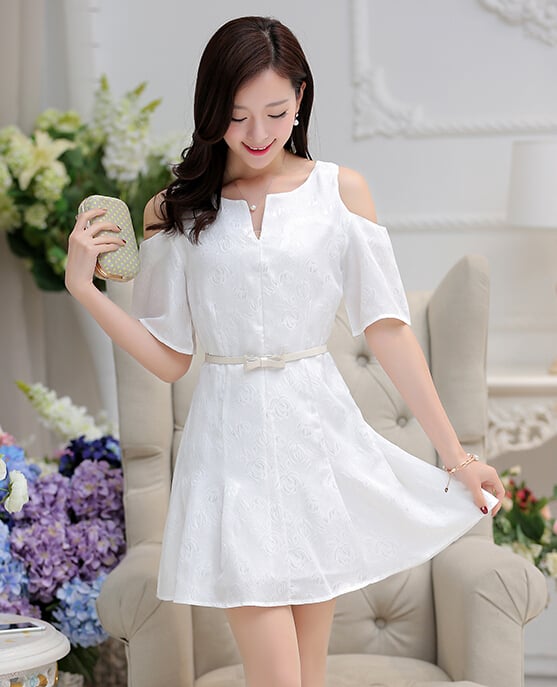Duyên dáng tới công sở cùng đầm lỡ tay cực đẹp 2015