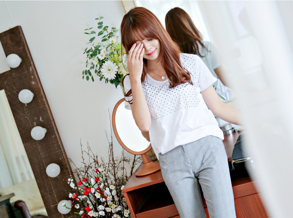 Đến công sở với phong cách thời trang trẻ 2015