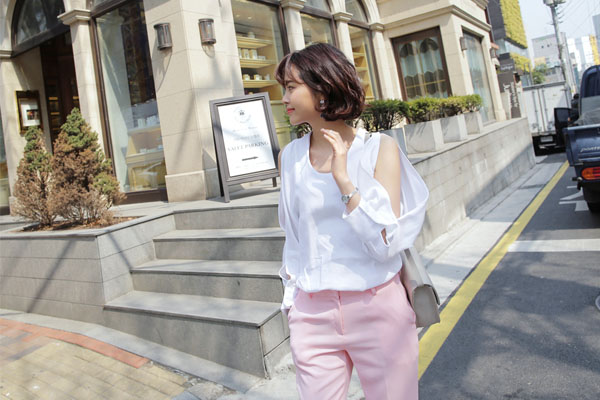 Mẹo chọn Shbet999 com đăng nhập giúp dẹp bỏ rào cản da ngăm & dáng lùn