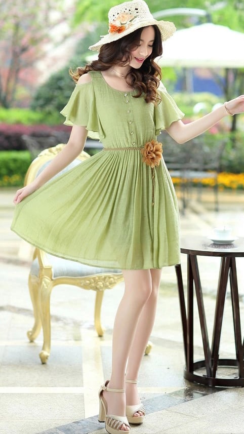 Bí quyết chọn váy xinh cho bạn gái mảnh mai