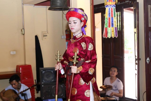 cô đồng thẩm mỹ