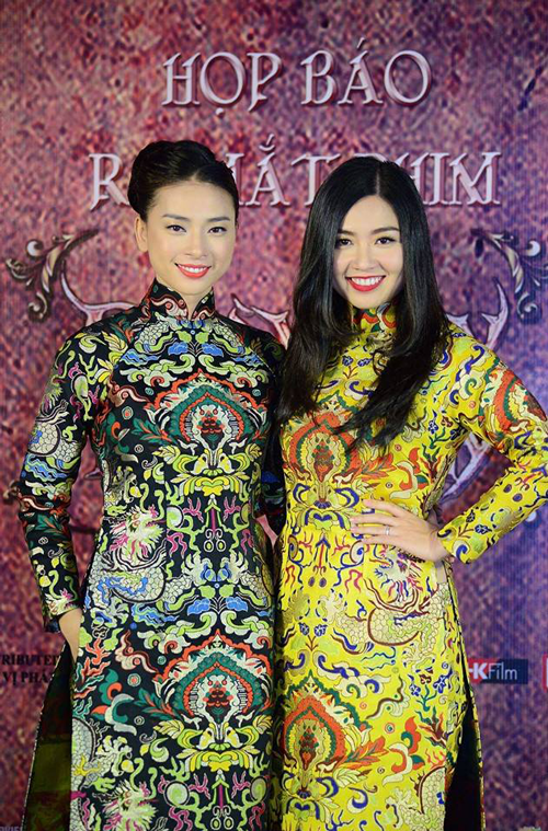 Hoa tiet truyen thong me hoac my nhan Viet
