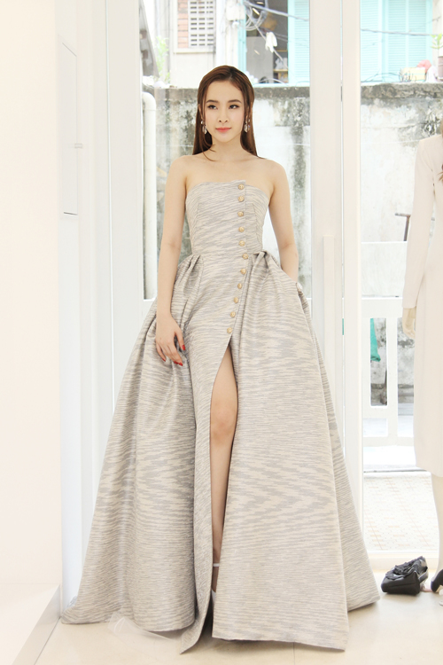 Trang phục thảm đỏ ấn tượng của sao Việt tuần qua
