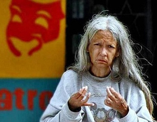 hoa hau bi chet 1