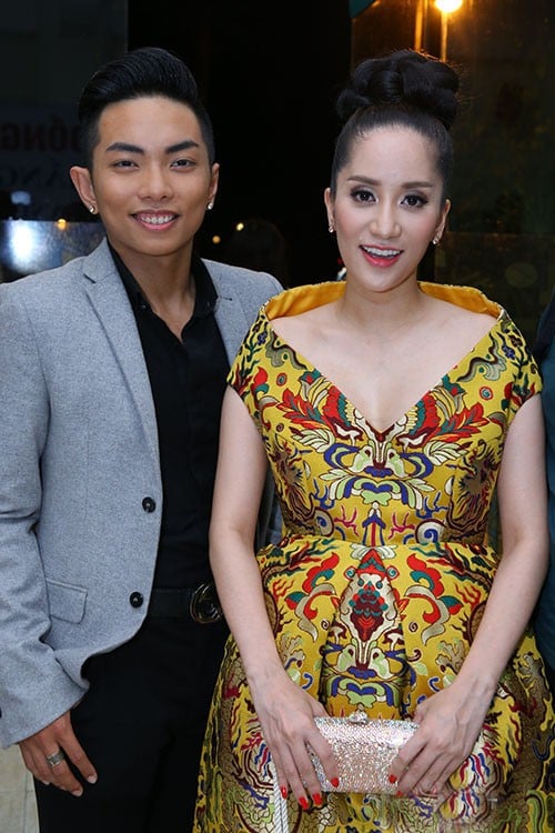 Gu thời trang đồng điệu của Khánh Thi  Phan Hiển