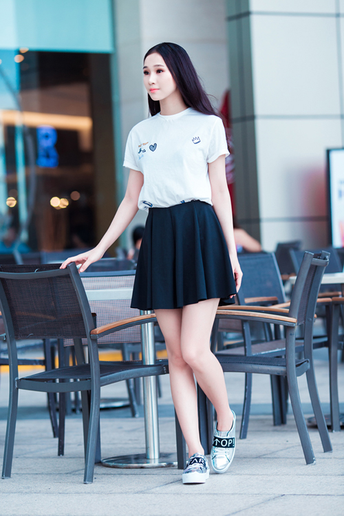 4 set đồ giúp bạn gái đáng yêu hơn