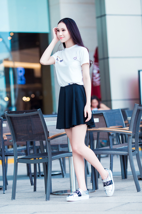 4 set đồ giúp bạn gái đáng yêu hơn