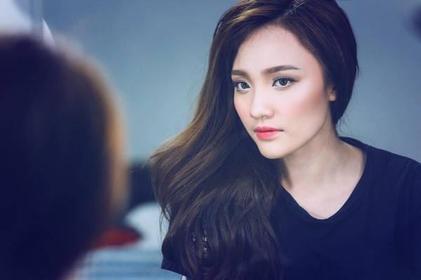 nhat thuy5