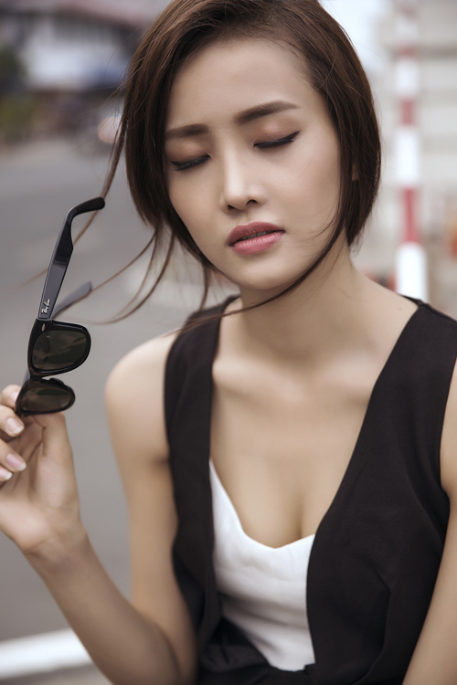 Sử dụng sắc trắng đen để không nhàm chán