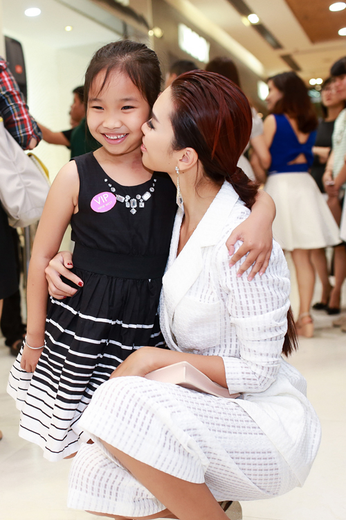 thuy hanh5
