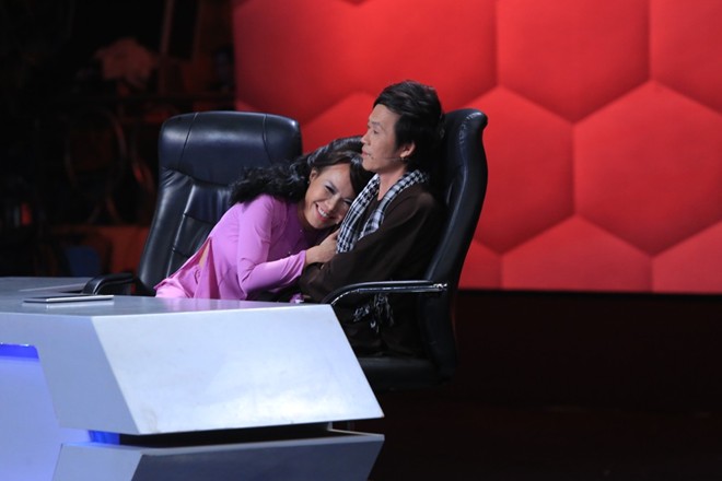 hoai linh4