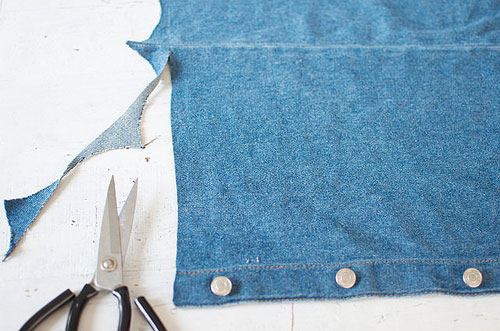 Chế váy denim cũ rích thành 2 kiểu đầm sành điệu