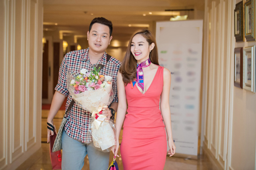 minh hang goi cam khoe vong mot 4