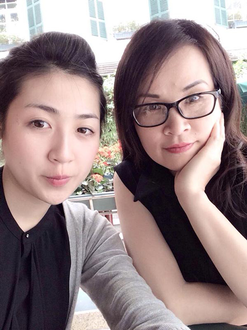 mẹ tú anh