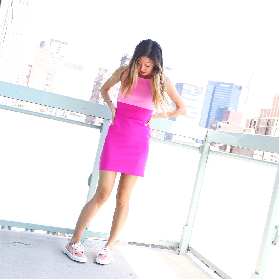 Xuống phố cuối tuần rạng rỡ với gam màu hồng ngọt ngào