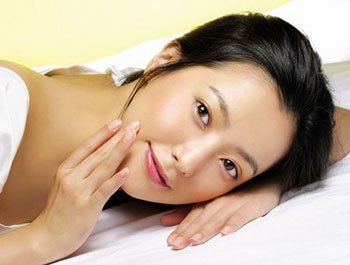 sạch mụn trứng cá 