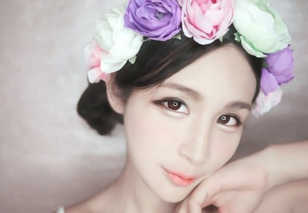 thẩm mỹ tạo bọng mắt 