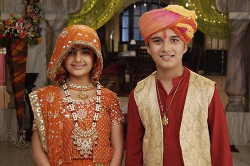 Avika Gor rực rỡ Shbet999 com đăng nhập truyền thống trong Cô dâu 8 tuổi