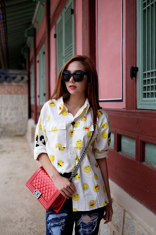 Sao Việt trẻ trung với họa tiết