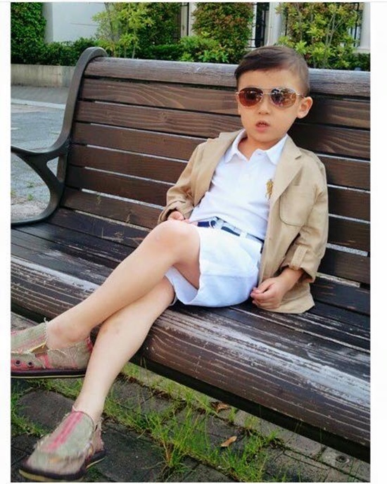 bản sao nhí mr đàm 6