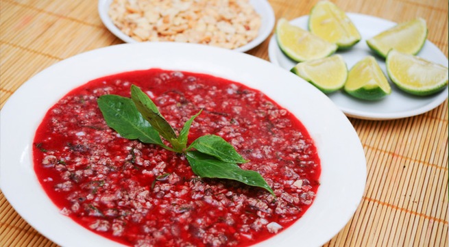 nguy cơ do tiết canh lợn