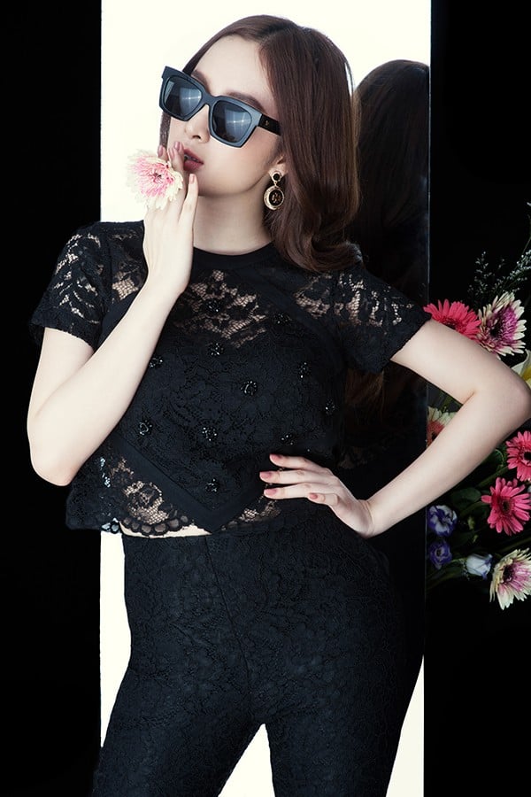 Phương Trinh sành điệu với 5 set Shbet999 com đăng nhập ngày hè