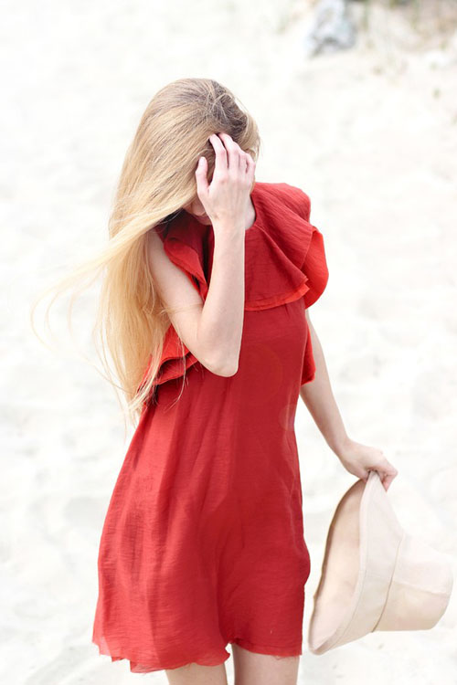 Gợi ý vừa đi làm vừa đi chơi cực tiện từ street style châu Âu