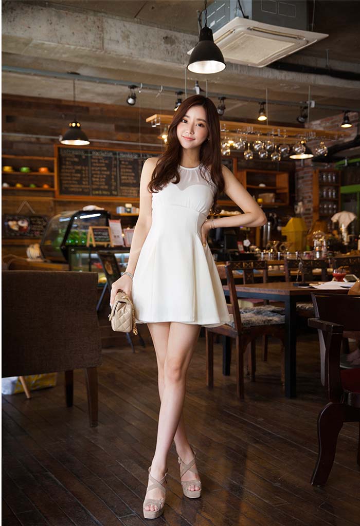 Những kiểu váy sành điệu trẻ trung giúp phái đẹp ăn gian tuổi