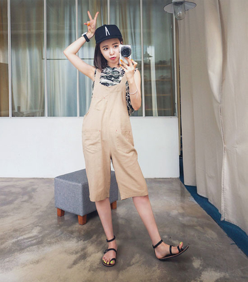 Quần yếm sành điệu say lòng cô gái trẻ