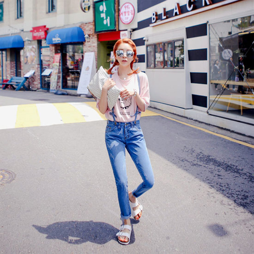 Quần yếm sành điệu say lòng cô gái trẻ