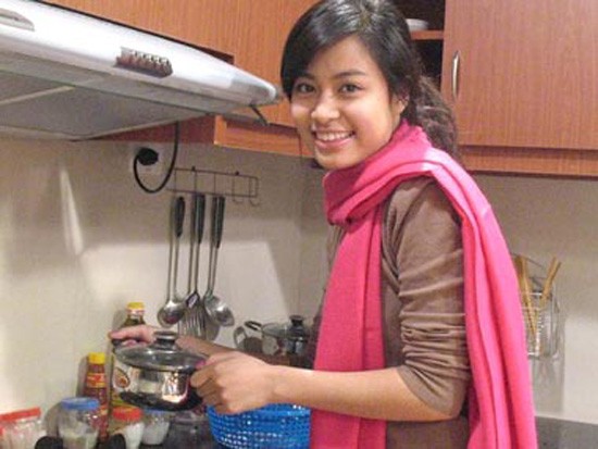 hoang thuy linh3