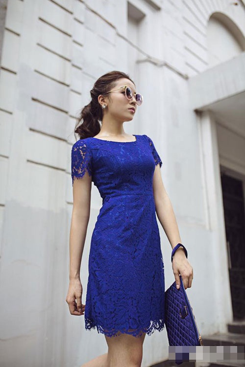 Hoa hậu Kỳ Duyên xuống phố với gu street style sành điệu