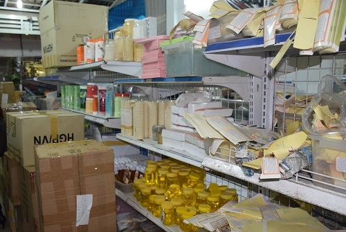 mỹ phẩm giả 
