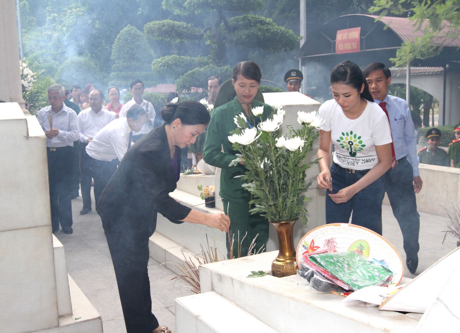 Mô tả ảnh.
