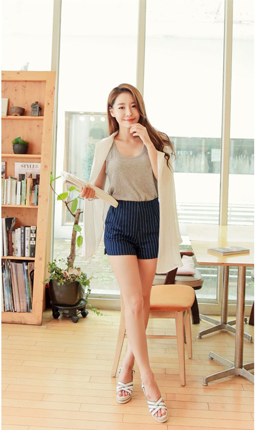 Áo khoác mỏng sành điệu cho bạn gái đón gió thu về
