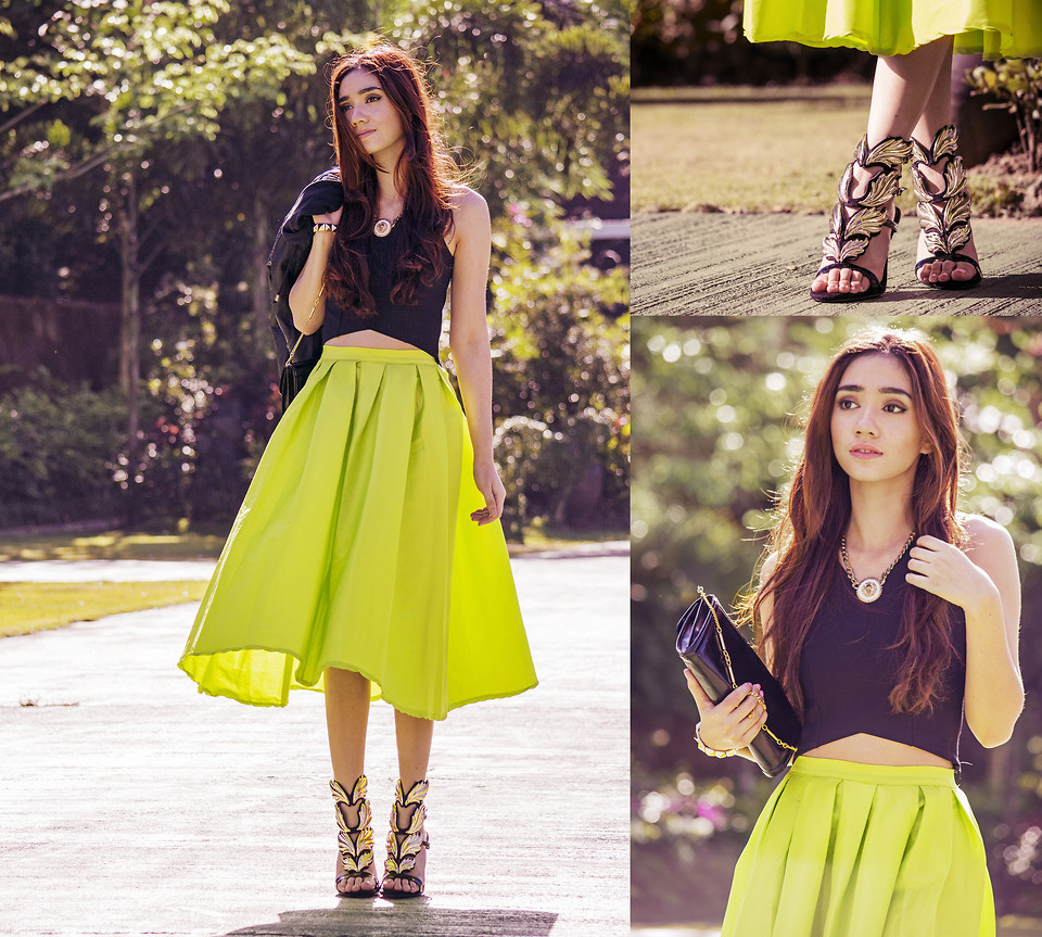 Cách phối đồ đẹp với chân váy midi cho cô nàng vintage