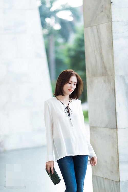 Kết hợp thanh lịch và cuốn hút với 4 kiểu quần jeans xanh