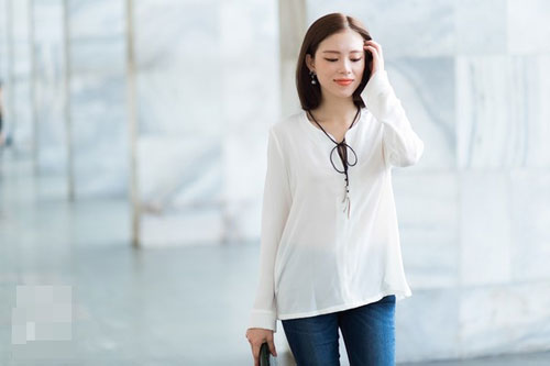 Kết hợp thanh lịch và cuốn hút với 4 kiểu quần jeans xanh